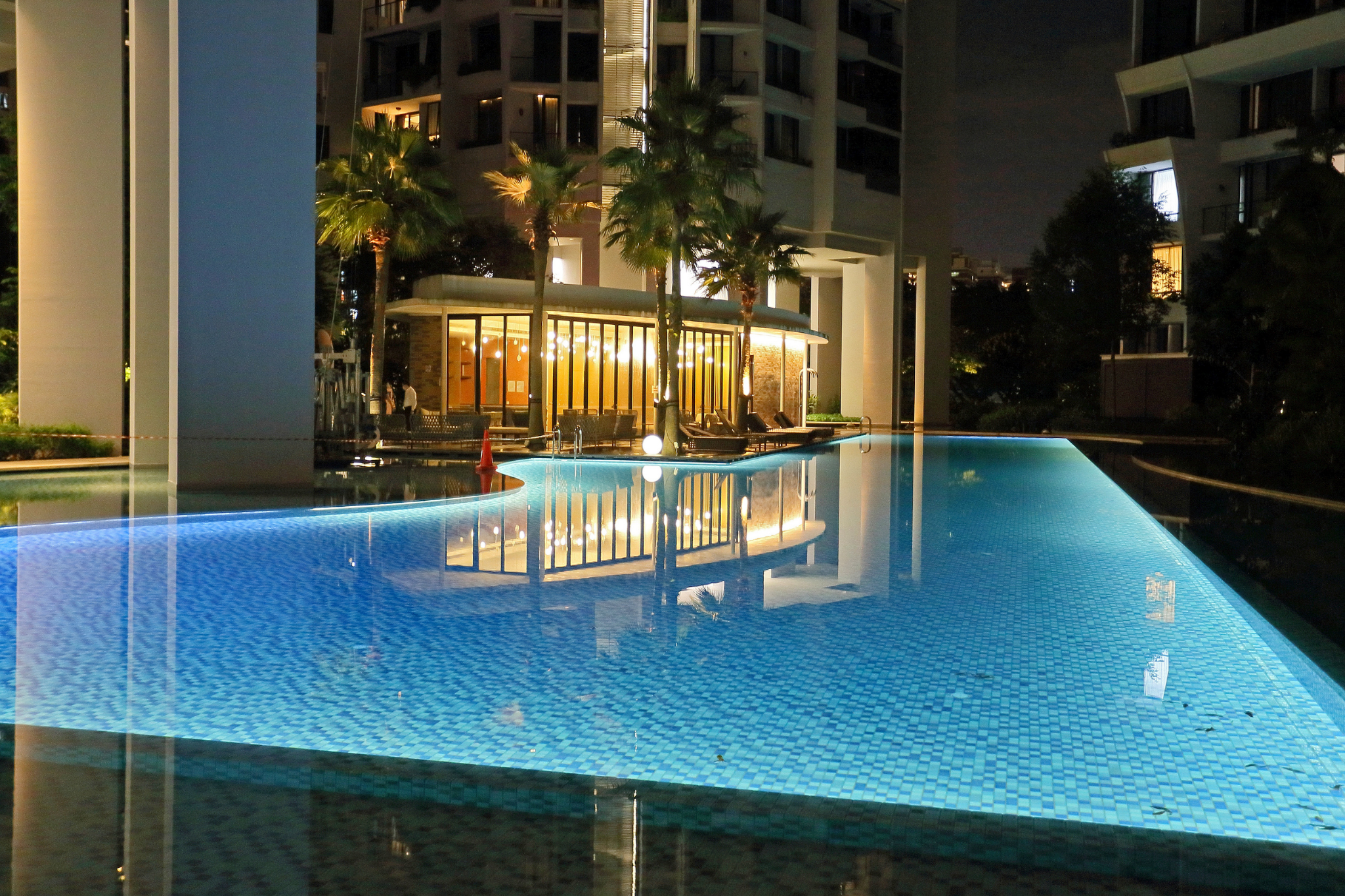 Light Residences Pool The Crest | Light Journey - Residential Lighting Supplier