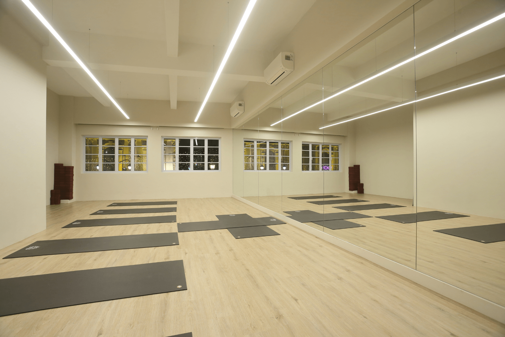 Yoga Studio Lighting LED